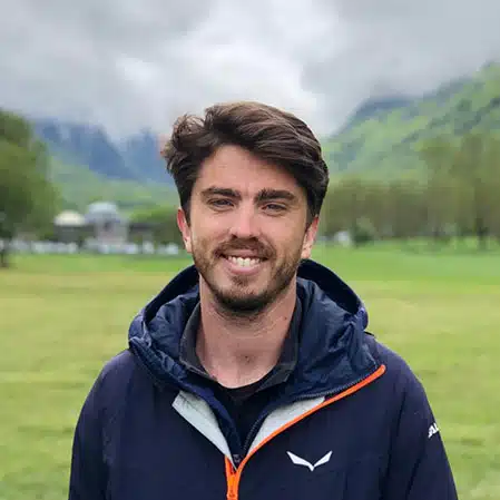 Léo, élève moniteur de parapente à VIREVOLTE